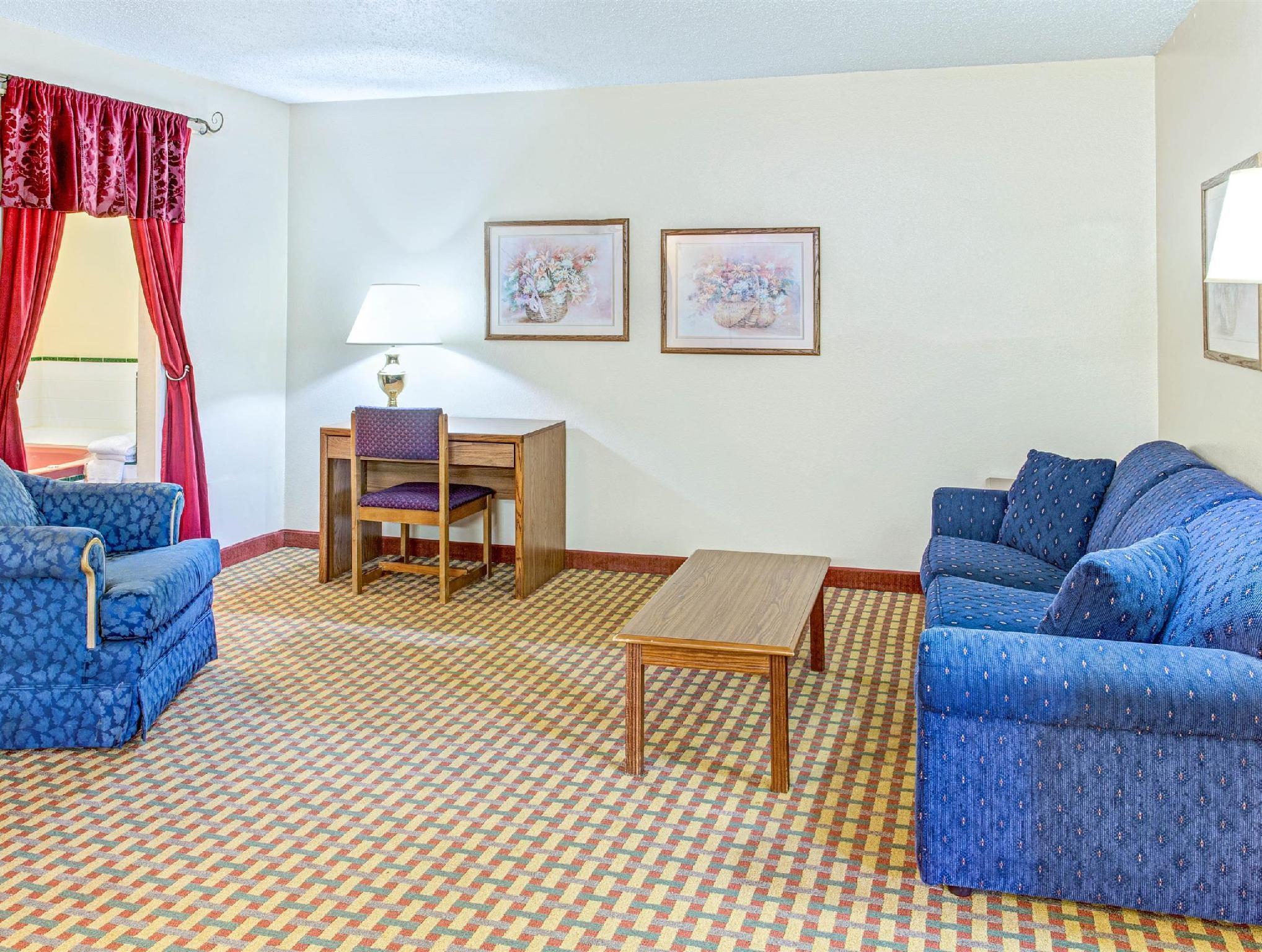 Hotel Super 8 By Wyndham Mt. Vernon Mount Vernon
