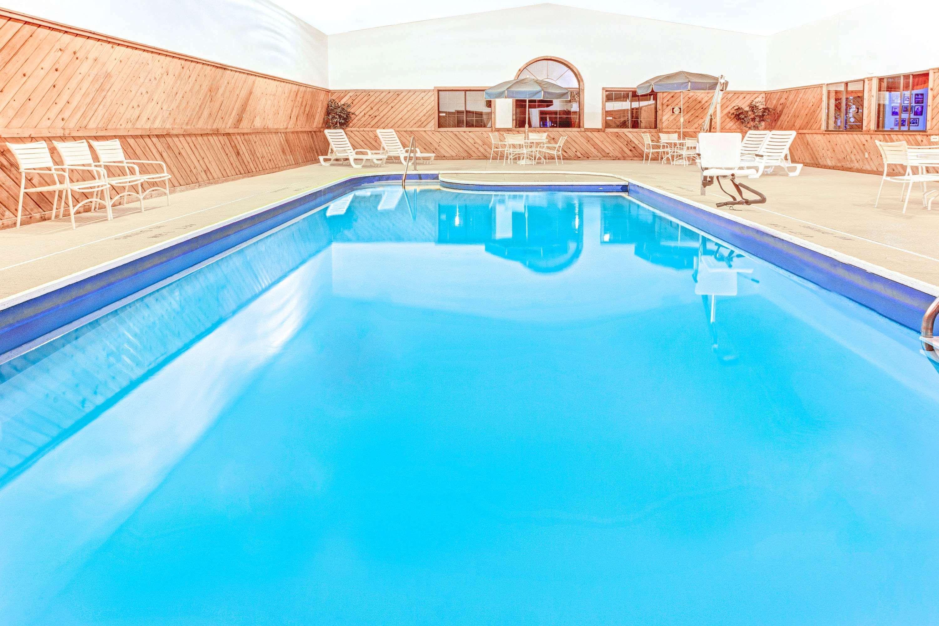 Hotel Super 8 By Wyndham Mt. Vernon 2*